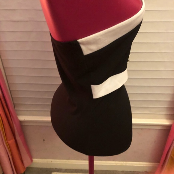 Open shoulder top with T-back Vintage  from the early 2000s brand Rampage Y2K - Picture 4 of 9